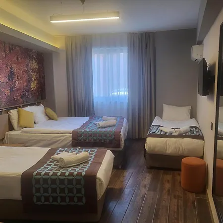 Hotel Lupo Libero